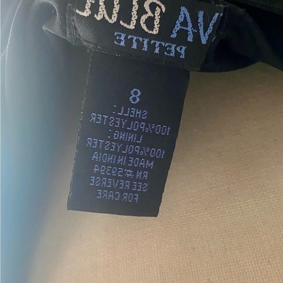 New with tags Classy black dress T length size 8. - Picture 4 of 5